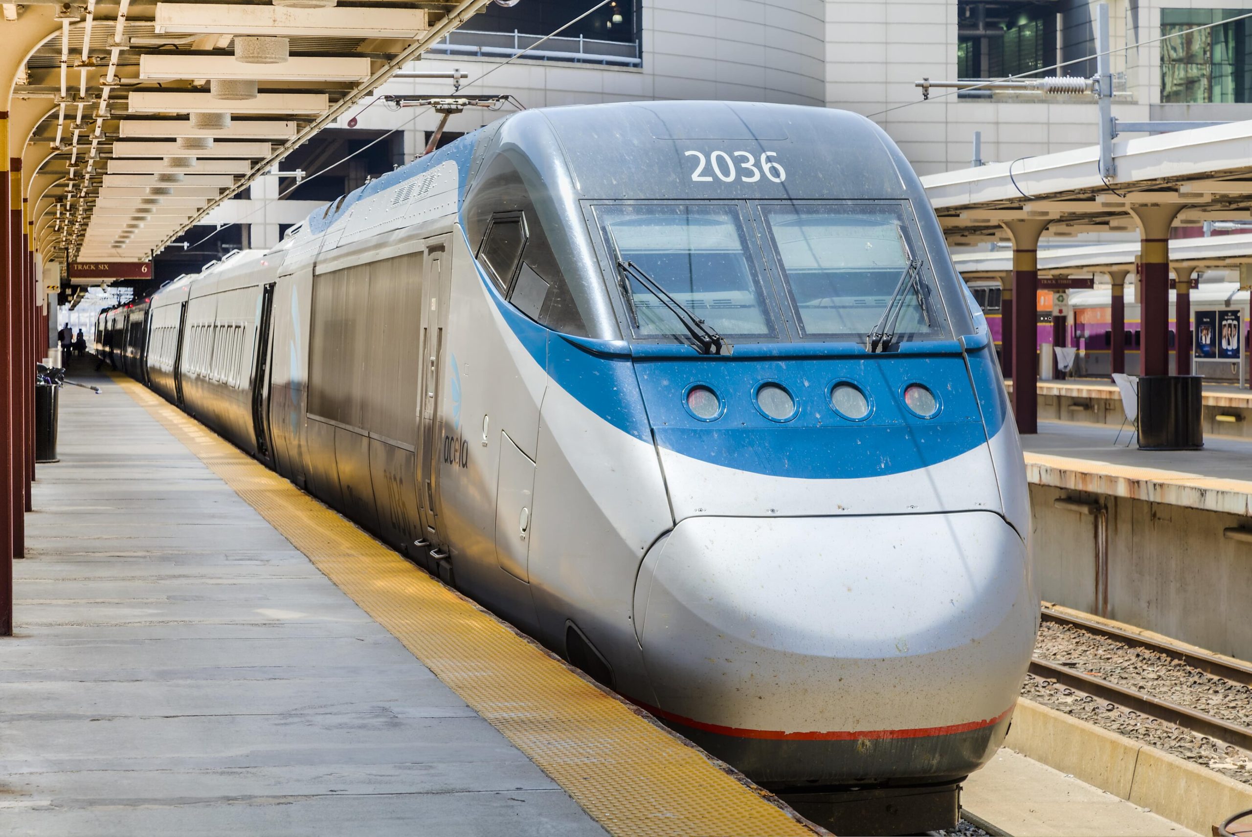 Amtrak Introduces BOGO Offer for Washington, DC Travel in Commemoration of Vietnam War Anniversary